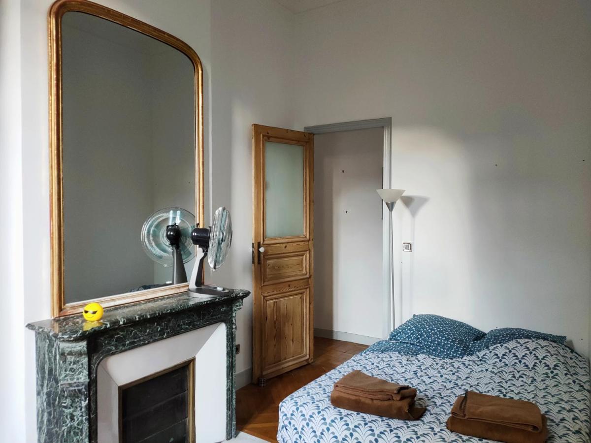 Votre Cocon En Plein Coeur De Marseille Apartment Luaran gambar